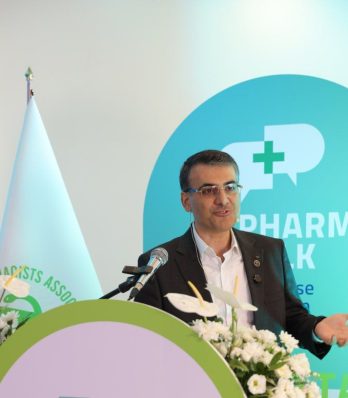 داروسازان سرمایه‌های خط مقدم سلامت‌اند