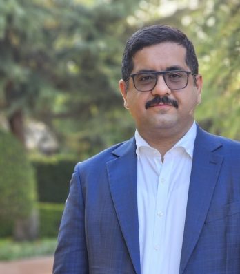 نام داروسازان در حافظه تاریخی این سرزمین با افتخار ثبت خواهد شد
